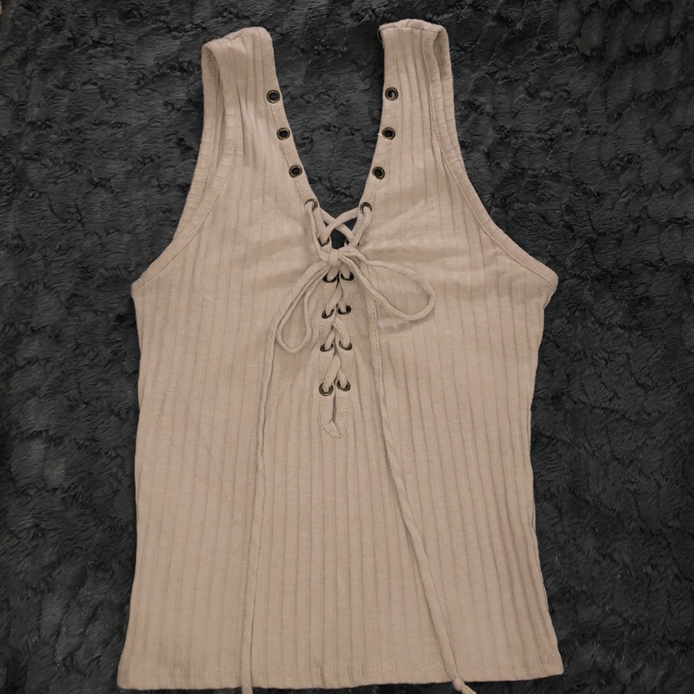 AKIRA tan front lace up top L